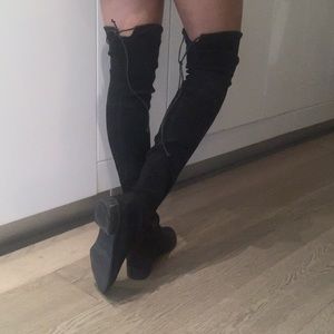 Stuart Weitzman Lowland black suede butts size 39